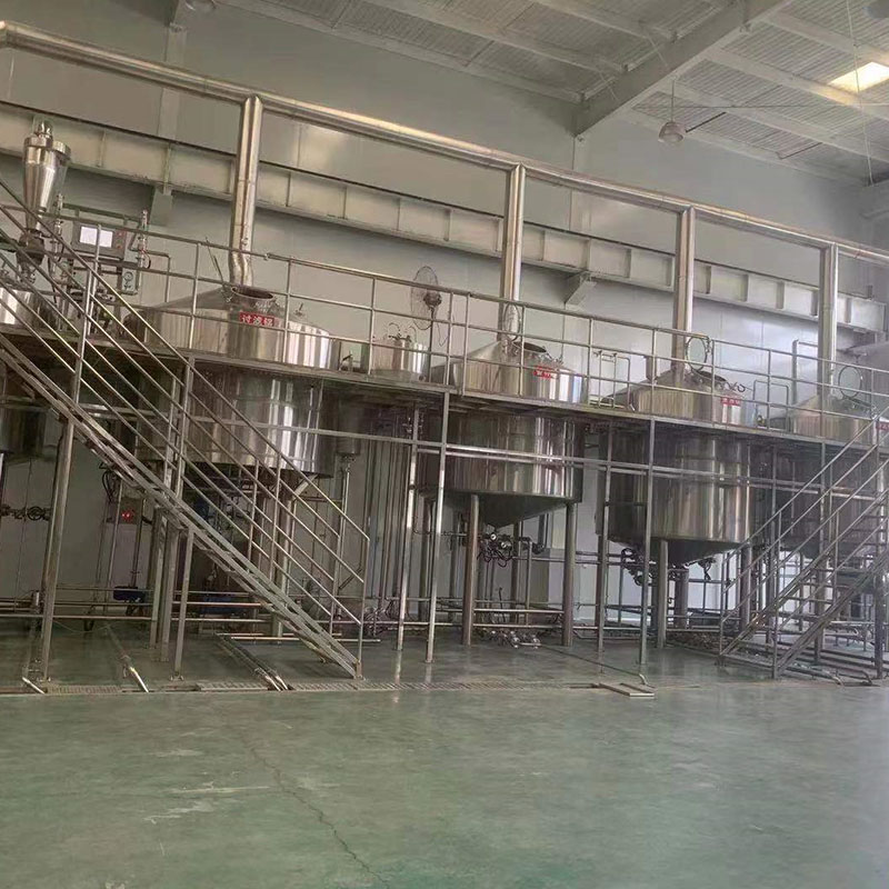 麻栗坡精酿啤酒设备厂—平面布置、设备设计、制造、调试、培训等一条龙服务_COPY